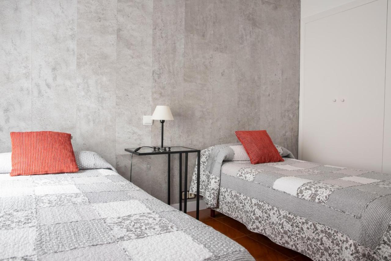 Hostal Tokio Madrid Exteriör bild